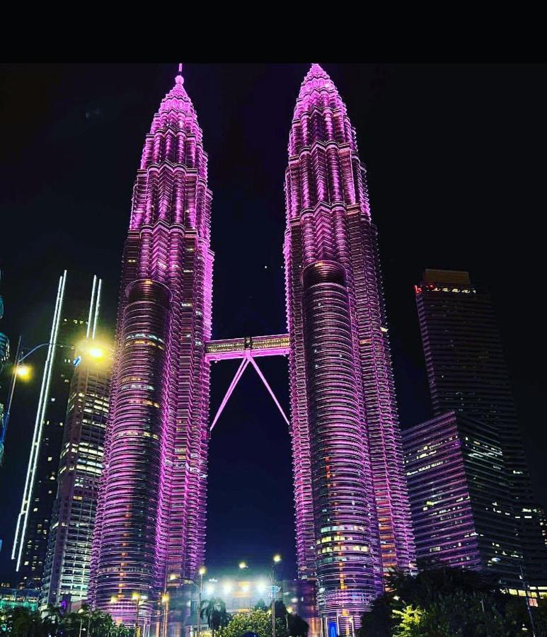 Calm Sojourn, Sky Suites Klcc Kuala Lumpur Eksteriør billede