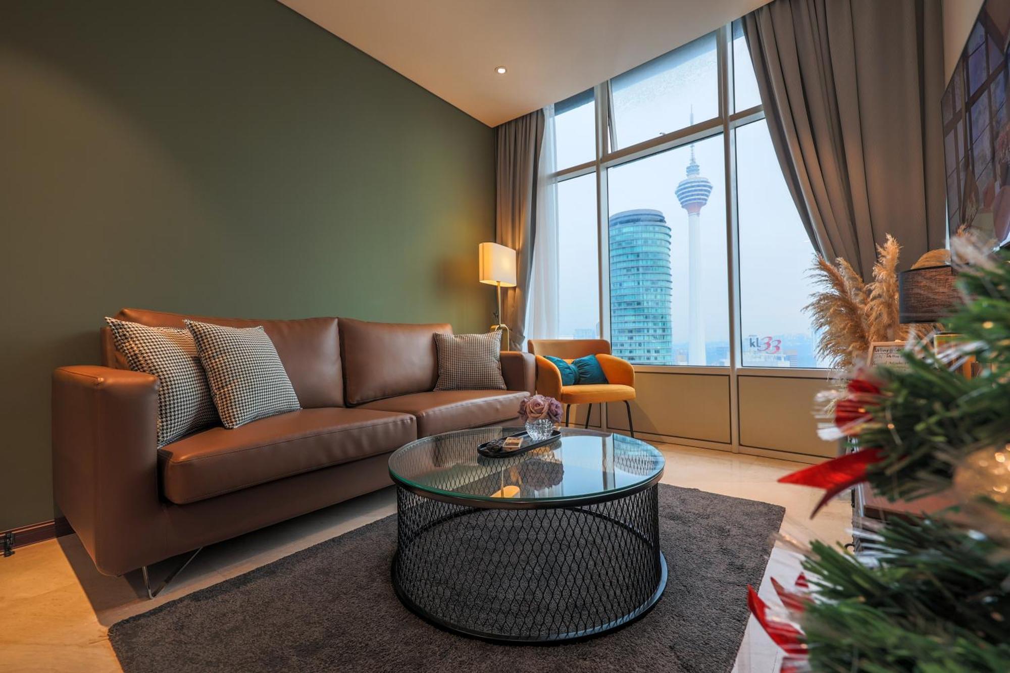 Calm Sojourn, Sky Suites Klcc Kuala Lumpur Eksteriør billede